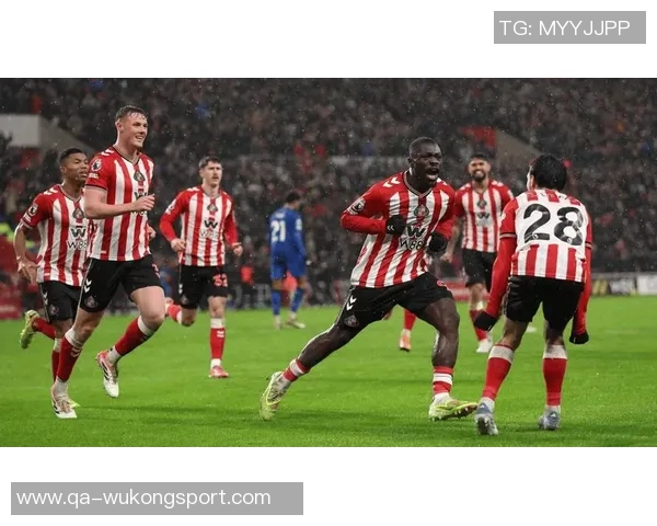 利物浦对阵维拉前瞻:萨拉赫争取250球里程碑斯洛特力争联赛全胜纪录